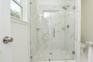 2819 Topiary Ln, Houston, TX 77014 - Photo 18