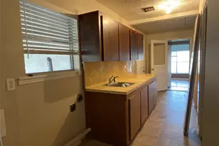 1672 FM318, Hallettsville, TX 77964 - Photo 6