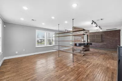 403 S Velasco Street, Angleton, TX 77515 - Photo 16