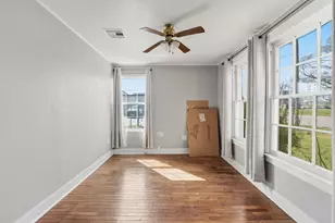 403 S Velasco St, Angleton, TX 77515 - Photo 22