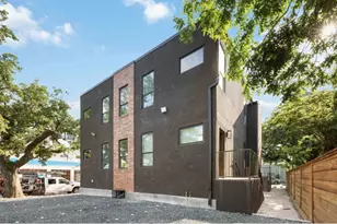 214 Welch St, Houston, TX 77006 - Photo 2