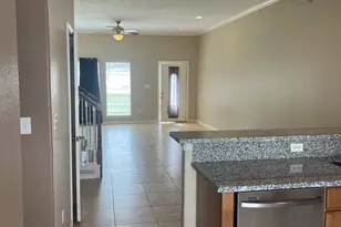 4227 Benard Ct, Pasadena, TX 77503 - Photo 4