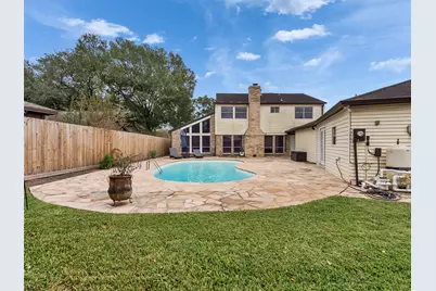 15703 Crestbrook Drive, Houston, TX 77059 - Photo 6