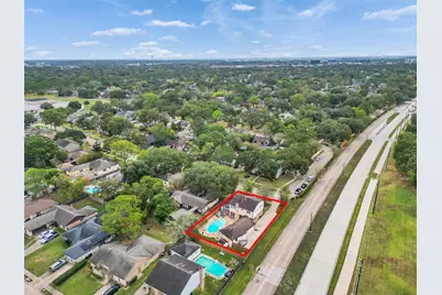 15703 Crestbrook Drive, Houston, TX 77059 - Photo 10