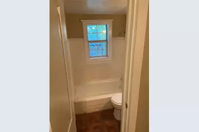 3310 1/2 Campbell Street, Houston, TX 77026 - Photo 8