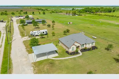 2180 County Road 212, Angleton, TX 77515 - Photo 4