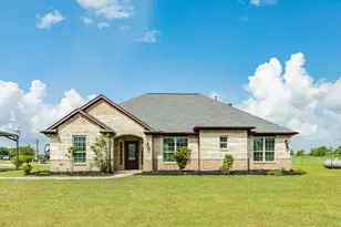 2180 County Rd 212, Angleton, TX 77515 - Photo 1