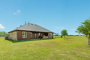 2180 County Rd 212, Angleton, TX 77515 - Photo 34