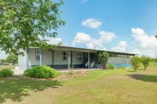 2180 County Rd 212, Angleton, TX 77515 - Photo 38