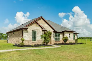 2180 County Rd 212, Angleton, TX 77515 - Photo 4