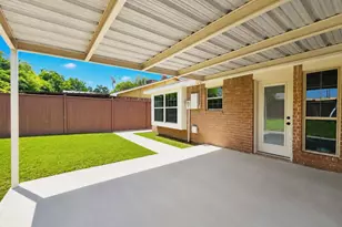7422 Silent Wood Ln, Houston, TX 77086 - Photo 26
