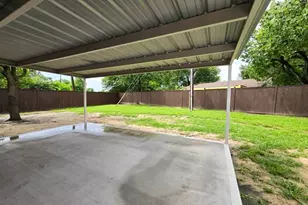 7422 Silent Wood Ln, Houston, TX 77086 - Photo 24