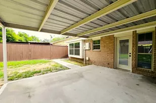 7422 Silent Wood Ln, Houston, TX 77086 - Photo 24