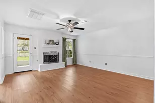 10 E Broken Oak Ct, Spring, TX 77381 - Photo 18