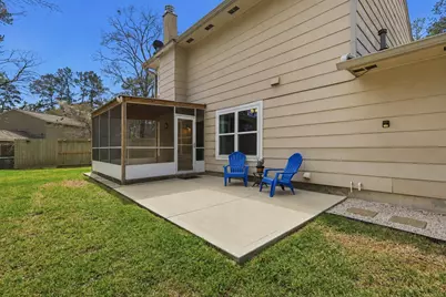 10 E Broken Oak Court, The Woodlands, TX 77381 - Photo 26