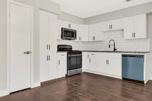 12543 Versailles Dr, Houston, TX 77015 - Photo 10