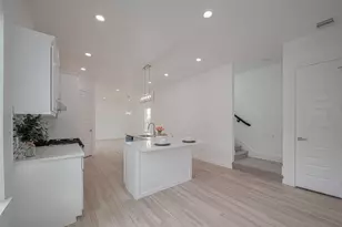 7307 W Knoll St, Houston, TX 77028 - Photo 14