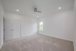 7307 W Knoll St, Houston, TX 77028 - Photo 26