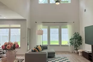 10023 Angelina Woods Ln, Conroe, TX 77384 - Photo 8