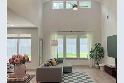 10023 Angelina Woods Lane, Conroe, TX 77384 - Photo 6