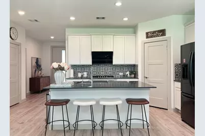 10023 Angelina Woods Lane, Conroe, TX 77384 - Photo 6