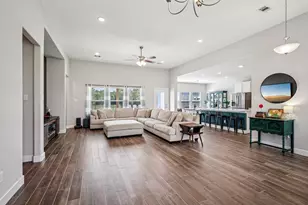 5715 Orchard Ln, Santa Fe, TX 77517 - Photo 2