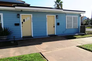 2224 30th St, Galveston, TX 77550 - Photo 2