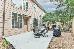 1135 Glenwood Canyon Ln, Houston, TX 77077 - Photo 4