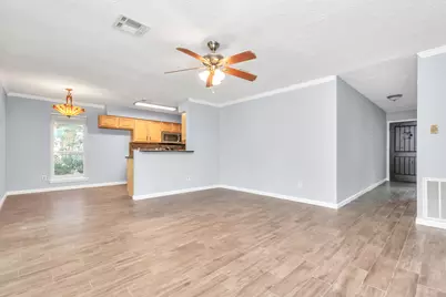 13627 Greenridge Drive, Sugar Land, TX 77498 - Photo 10