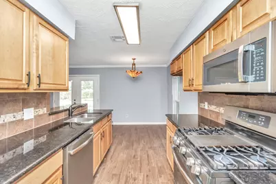 13627 Greenridge Drive, Sugar Land, TX 77498 - Photo 16
