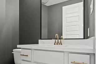 423 Mathis Lk Ct, Conroe, TX 77304 - Photo 12