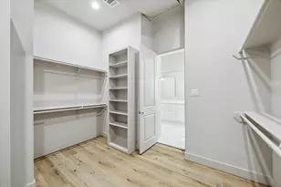 5221 Hillman St, Houston, TX 77023 - Photo 30