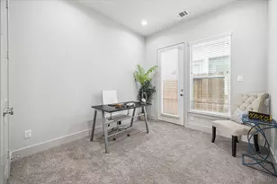 5221 Hillman St, Houston, TX 77023 - Photo 4