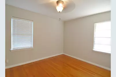 7515 Schiller Street, Houston, TX 77055 - Photo 6