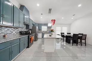 326 Cartersville St, Houston, TX 77029 - Photo 10