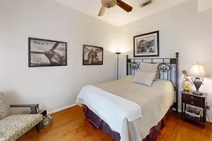 1327 Ashland St, Houston, TX 77008 - Photo 10