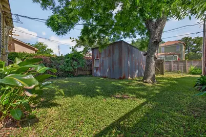 3617 Avenue O 1/2, Galveston, TX 77550 - Photo 28