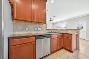 24670 Folkstone Cir, Katy, TX 77494 - Photo 22