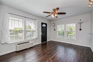 1519 W 12th St, Houston, TX 77008 - Photo 4