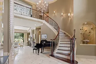 19 Miramar Heights Cir, Sugar Land, TX 77479 - Photo 6