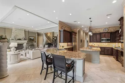19 Miramar Heights Circle, Sugar Land, TX 77479 - Photo 14