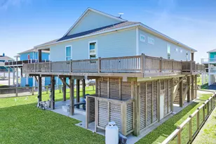 928 Kenlyn Dr, Crystal Beach, TX 77650 - Photo 18