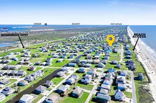 928 Kenlyn Dr, Crystal Beach, TX 77650 - Photo 4