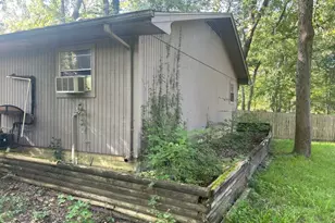 2210 Peachtree St, Lufkin, TX 75901 - Photo 16