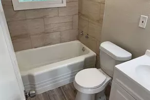 605 Palacios St, El Campo, TX 77437 - Photo 8