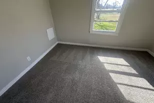 605 Palacios St, El Campo, TX 77437 - Photo 6