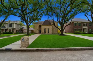 20719 Castle Bend Dr, Katy, TX 77450 - Photo 2
