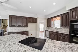 20719 Castle Bend Dr, Katy, TX 77450 - Photo 18