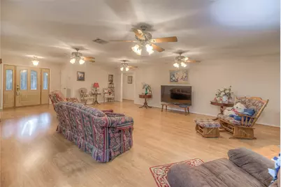 156 Magnolia Bend Drive, Livingston, TX 77351 - Photo 2