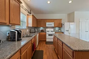 686 Fountain View Ln, League City, TX 77573 - Photo 14